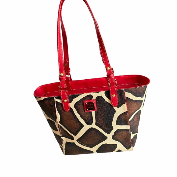 Dooney & Bourke Handbags - 🎉💥🌙Host Pick 💫Dooney & Bourke handbag